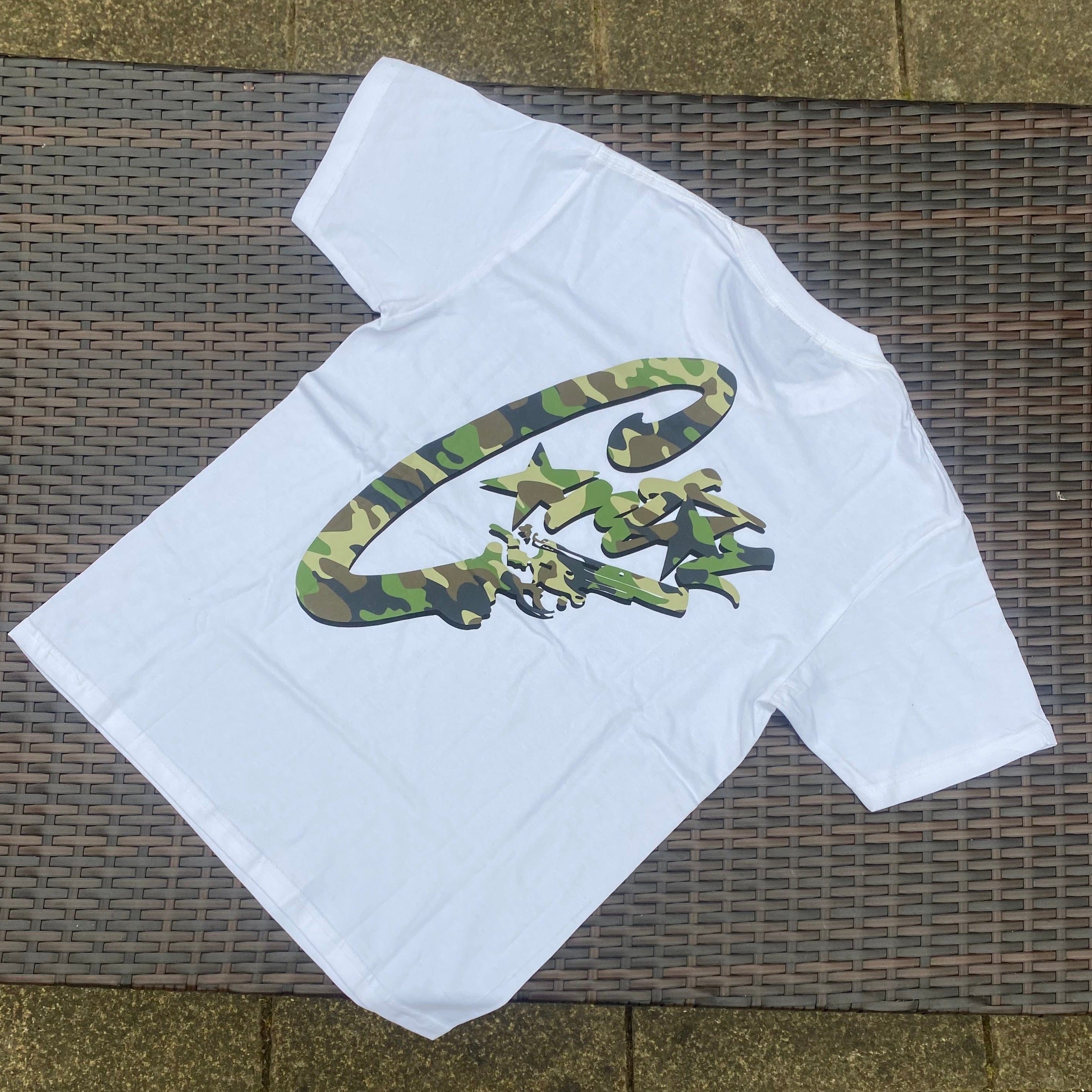 Corteiz White/Camo "Gunslinger" T Shirt