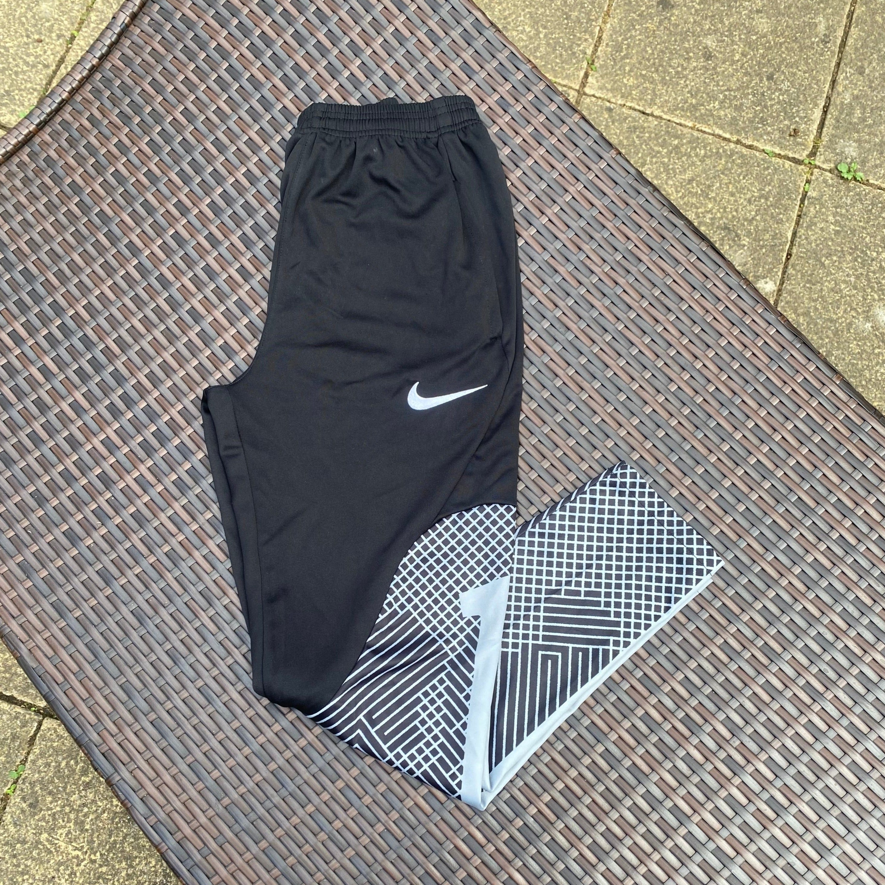 Nike Black "Dri Fit" Sportswear Tracksuit