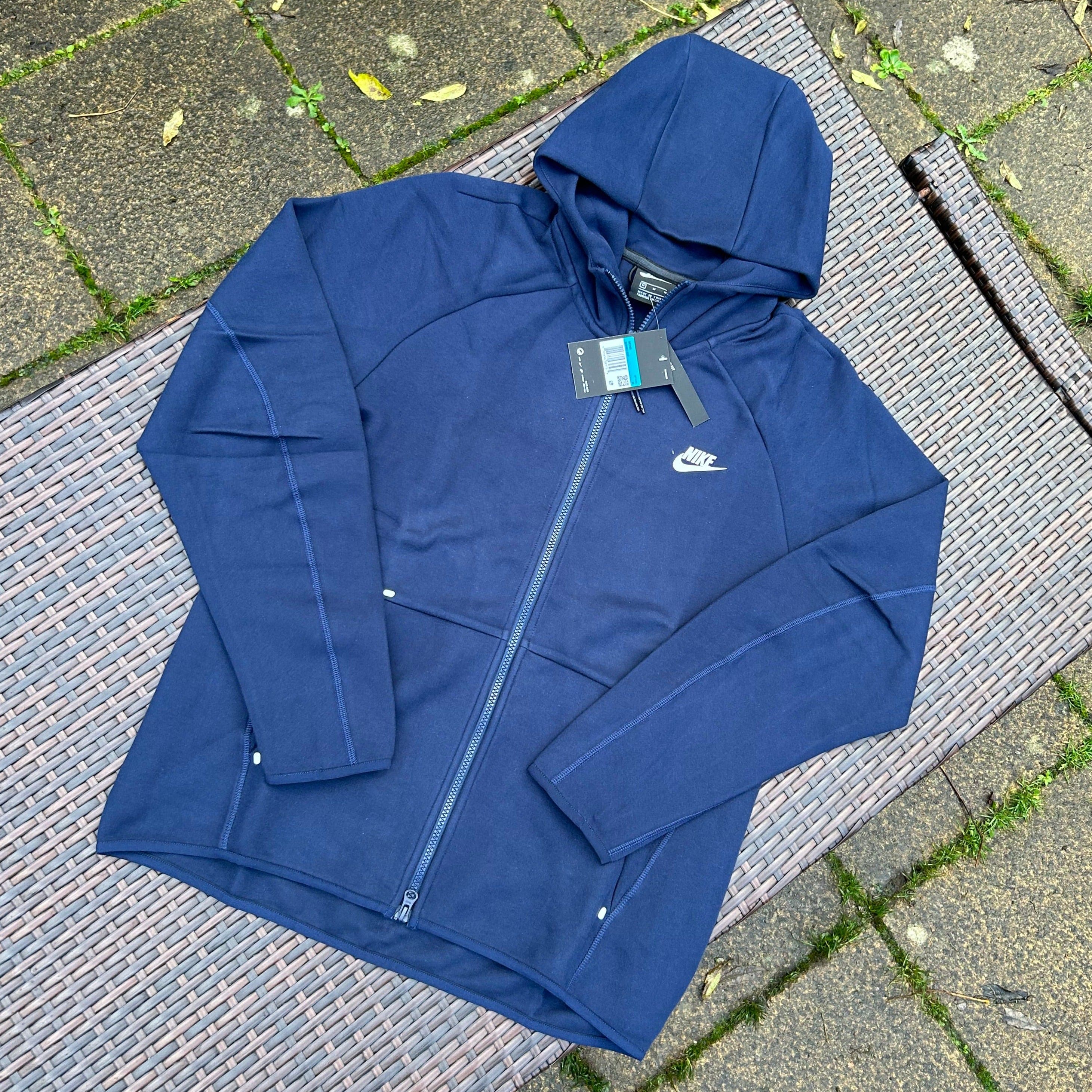 Nike Dark Blue Sportswear Tech Fleece (Old Season)