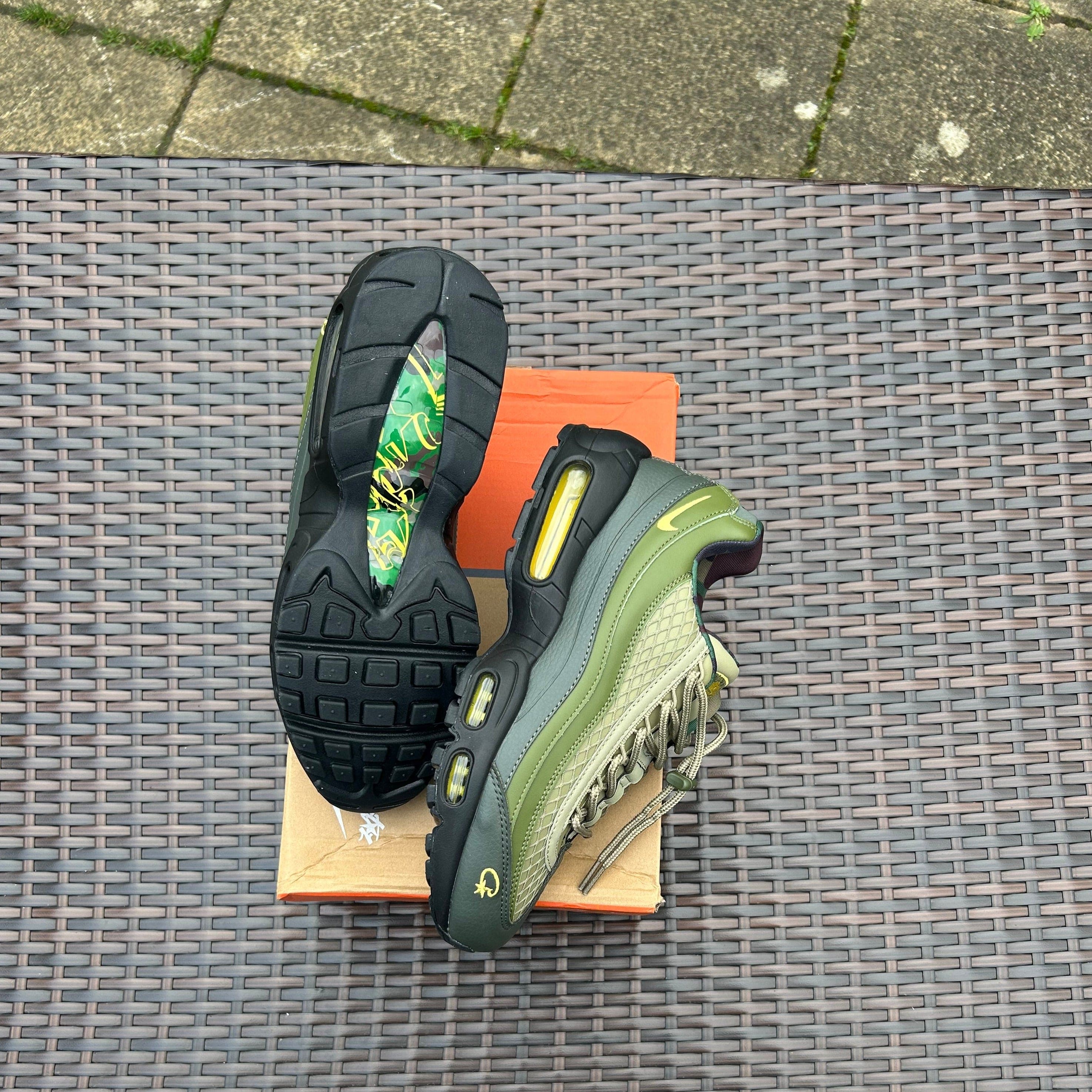Nike Air Max 95 SP x Corteiz Rules The World