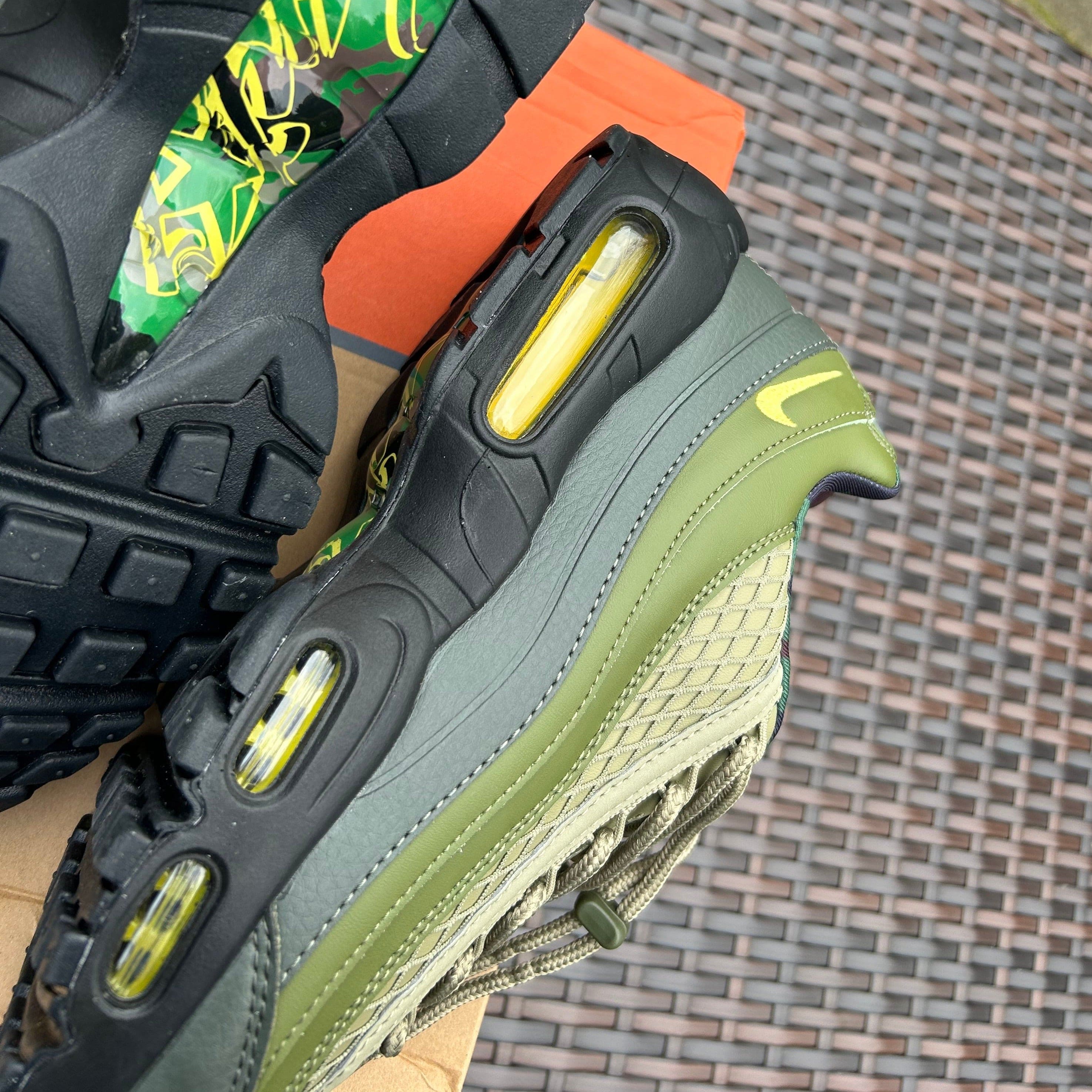 Nike Air Max 95 SP x Corteiz Rules The World