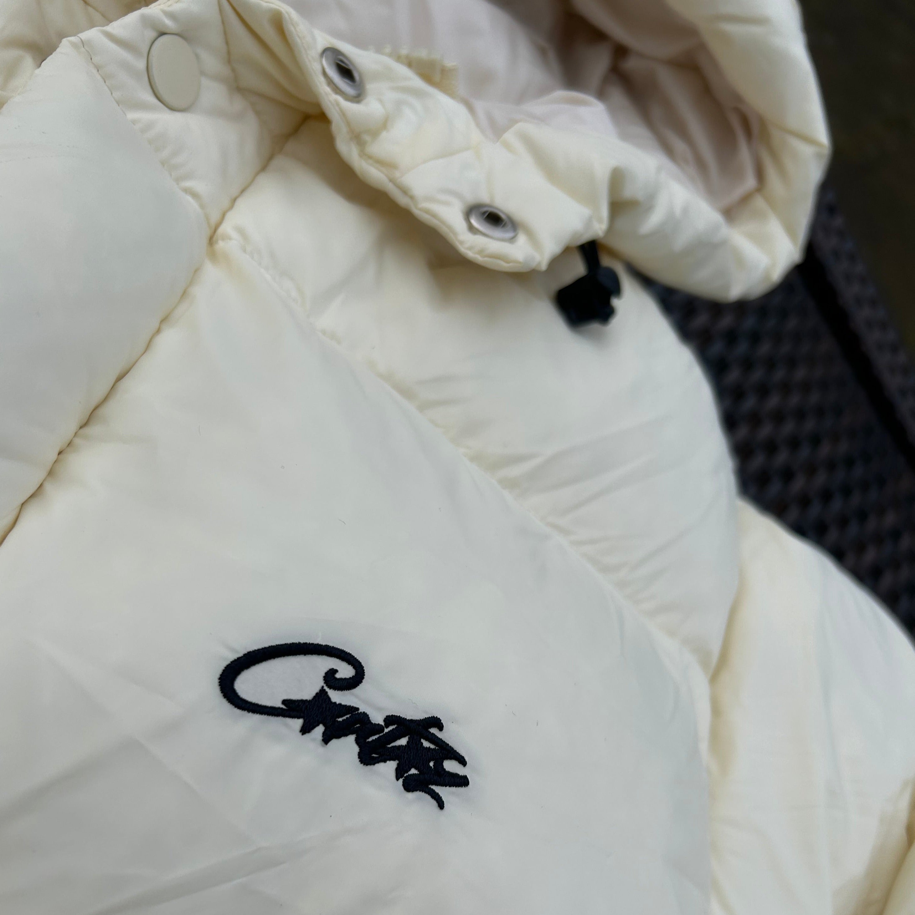 Corteiz "Off White" Bolo V2 Jacket