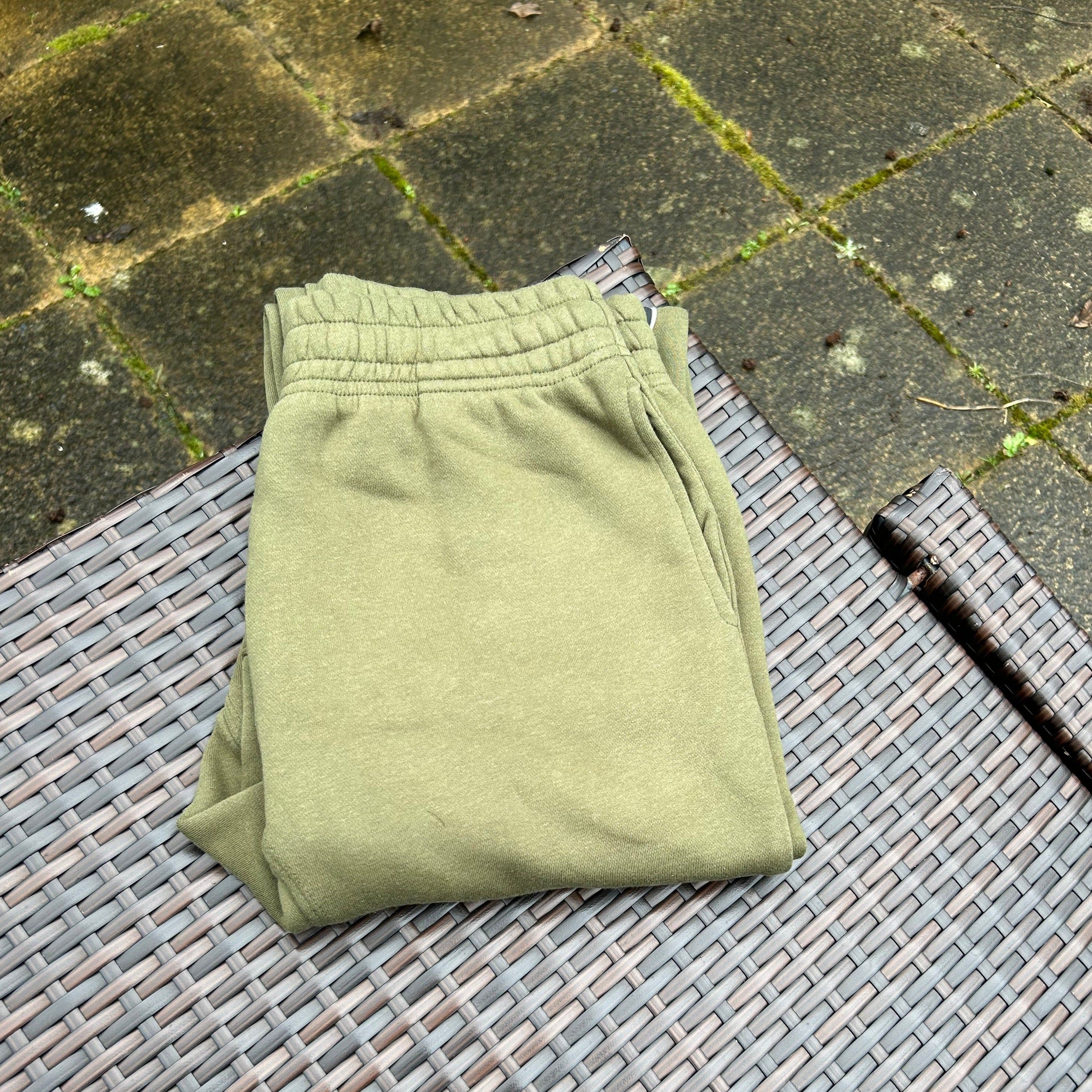 Drama Call Dark Green Foam Print Tracksuit
