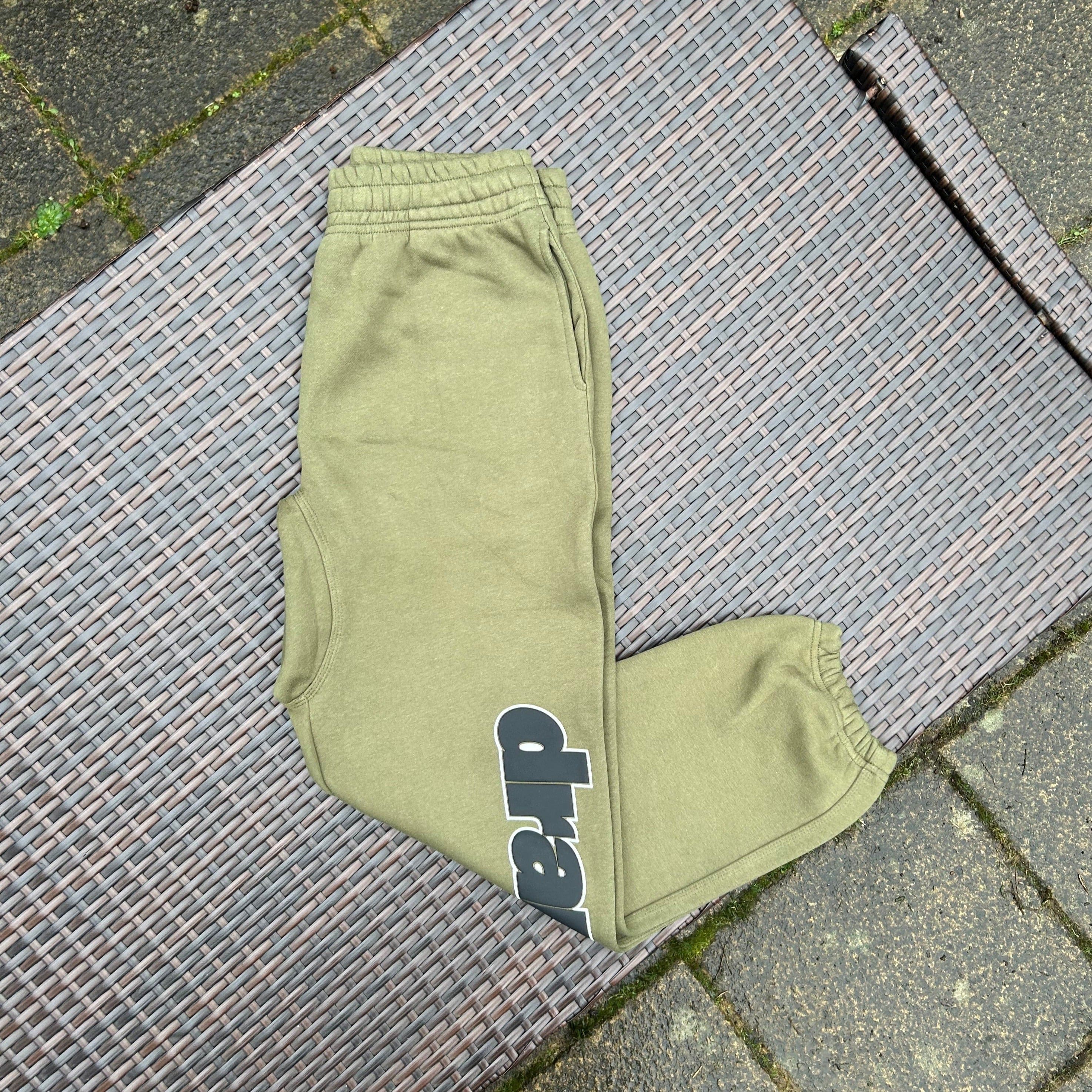 Drama Call Dark Green Foam Print Tracksuit