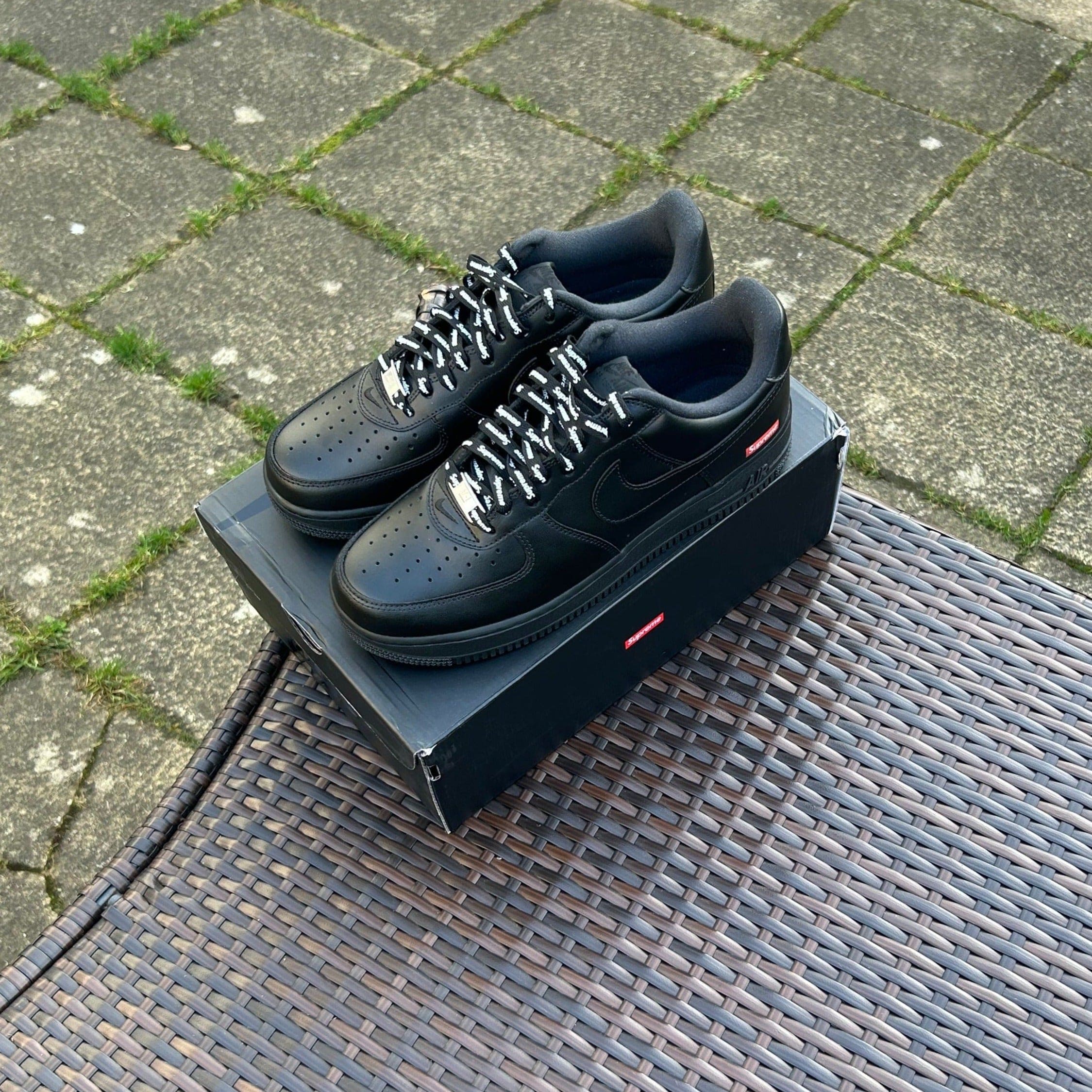 Nike Supreme Black Air Force 1