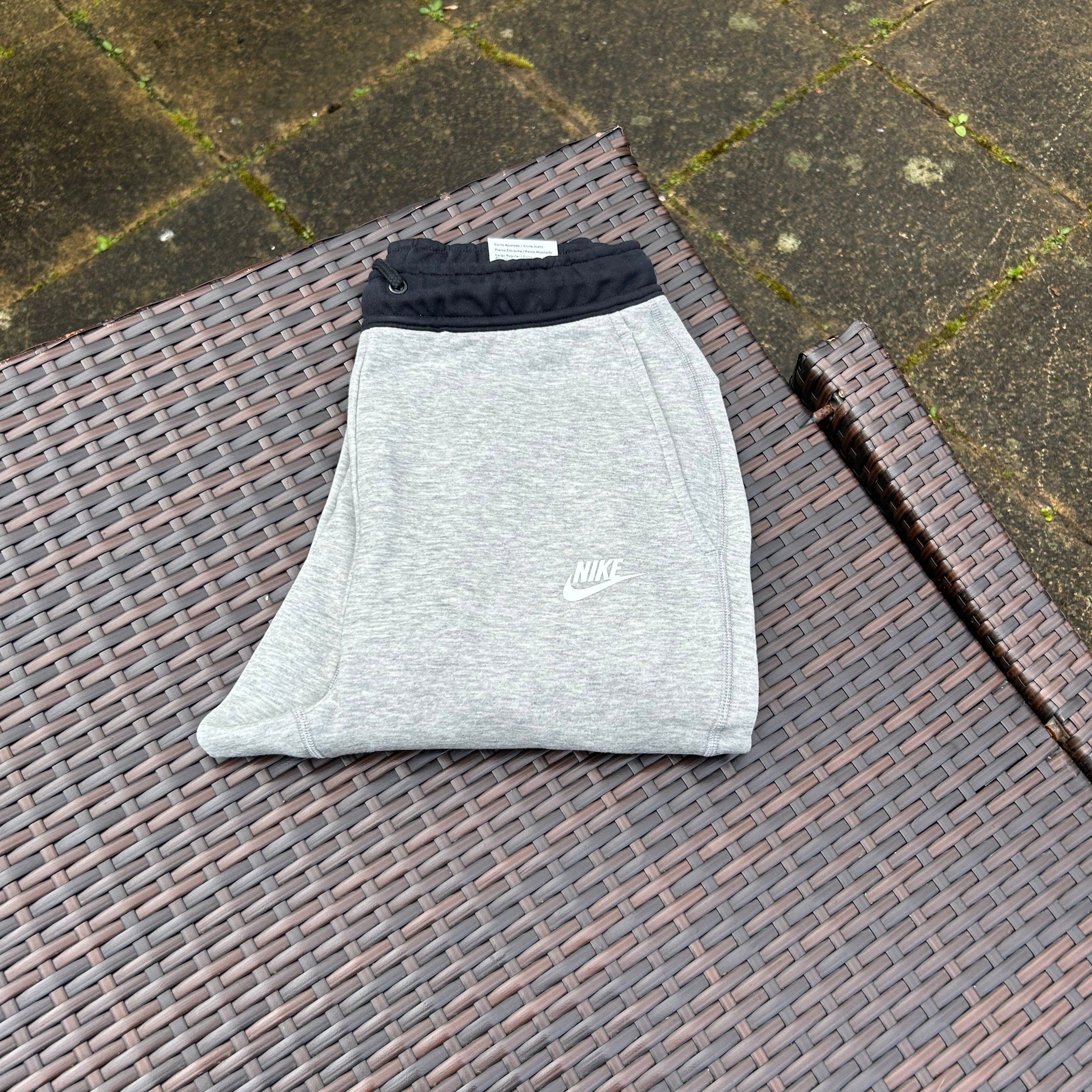 Nike Grey/Black Sportswear Tech Fleece (2023 Season)