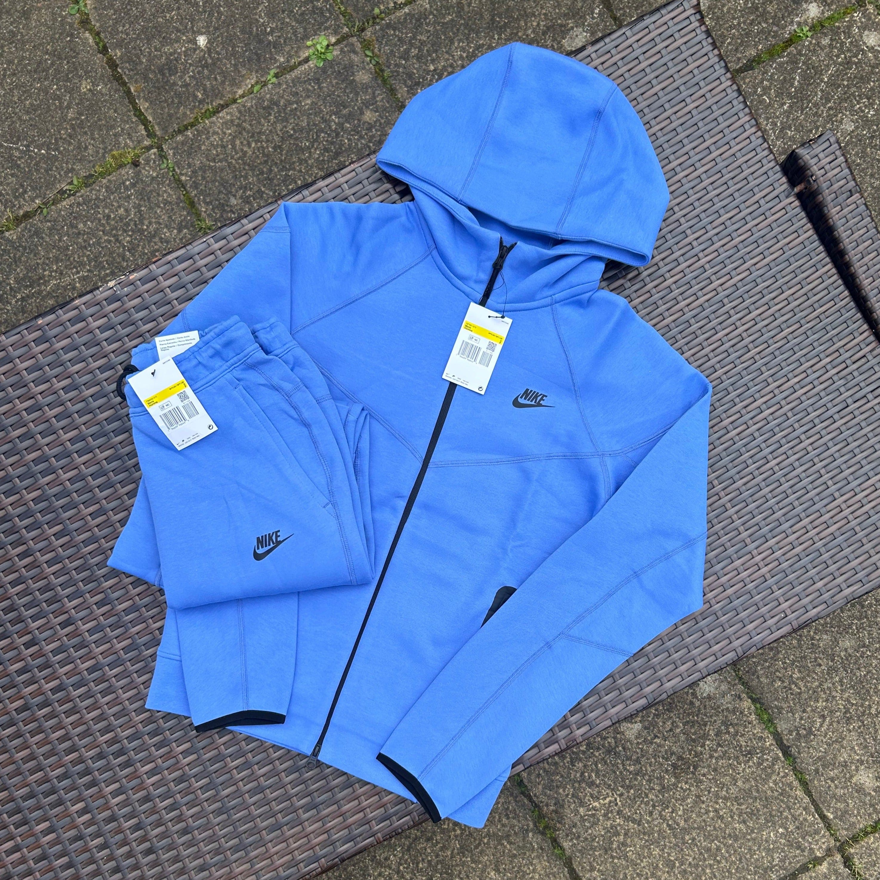 Nike Blue Sportswear Tech Fleece (2023 Season)