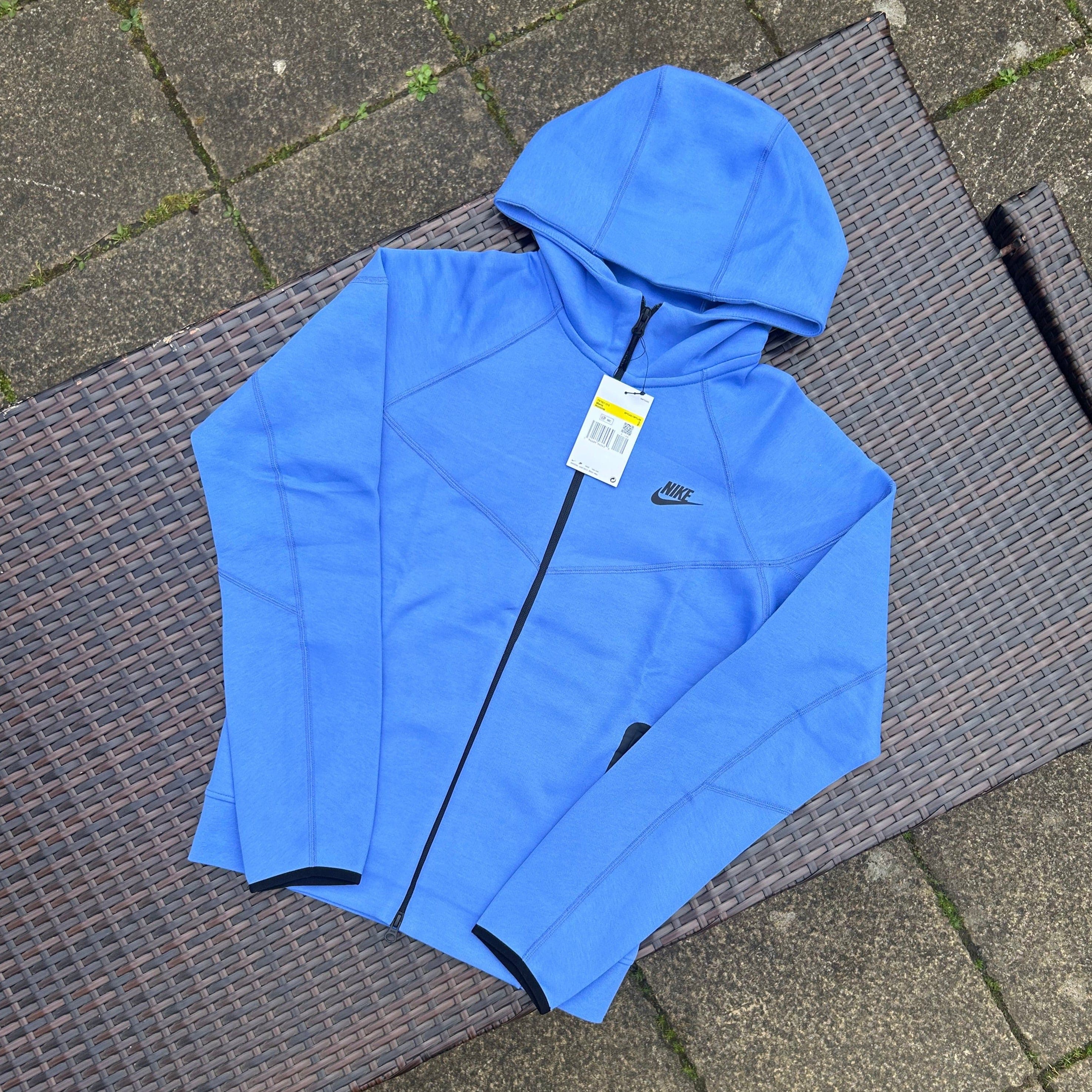Nike Blue Sportswear Tech Fleece (2023 Season)