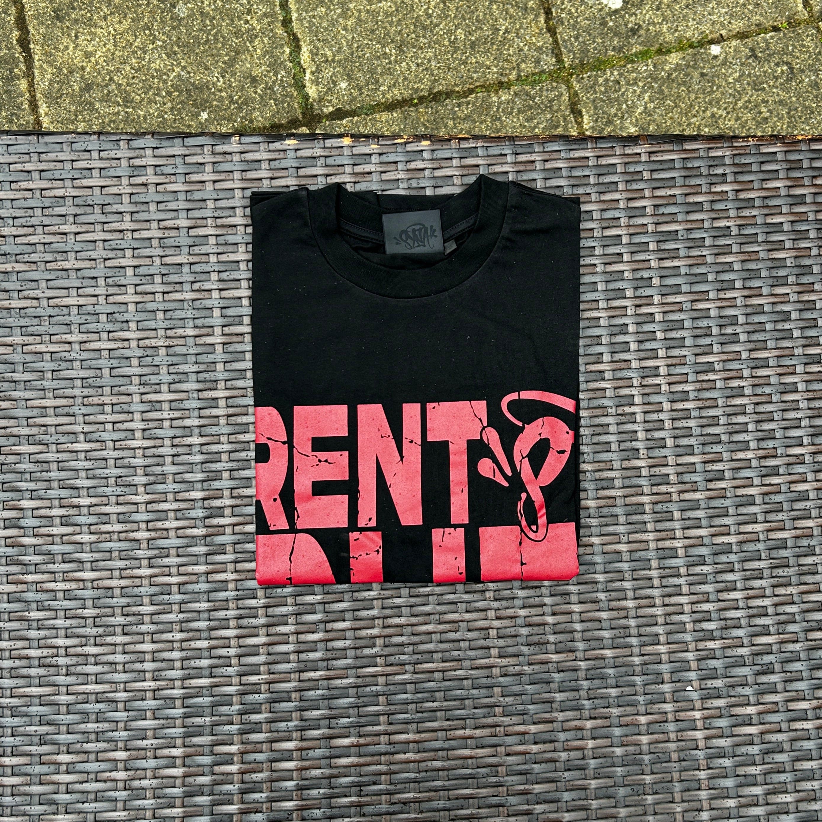 Syna World x Nemzzz Black/Red "Rent Due" T-shirt