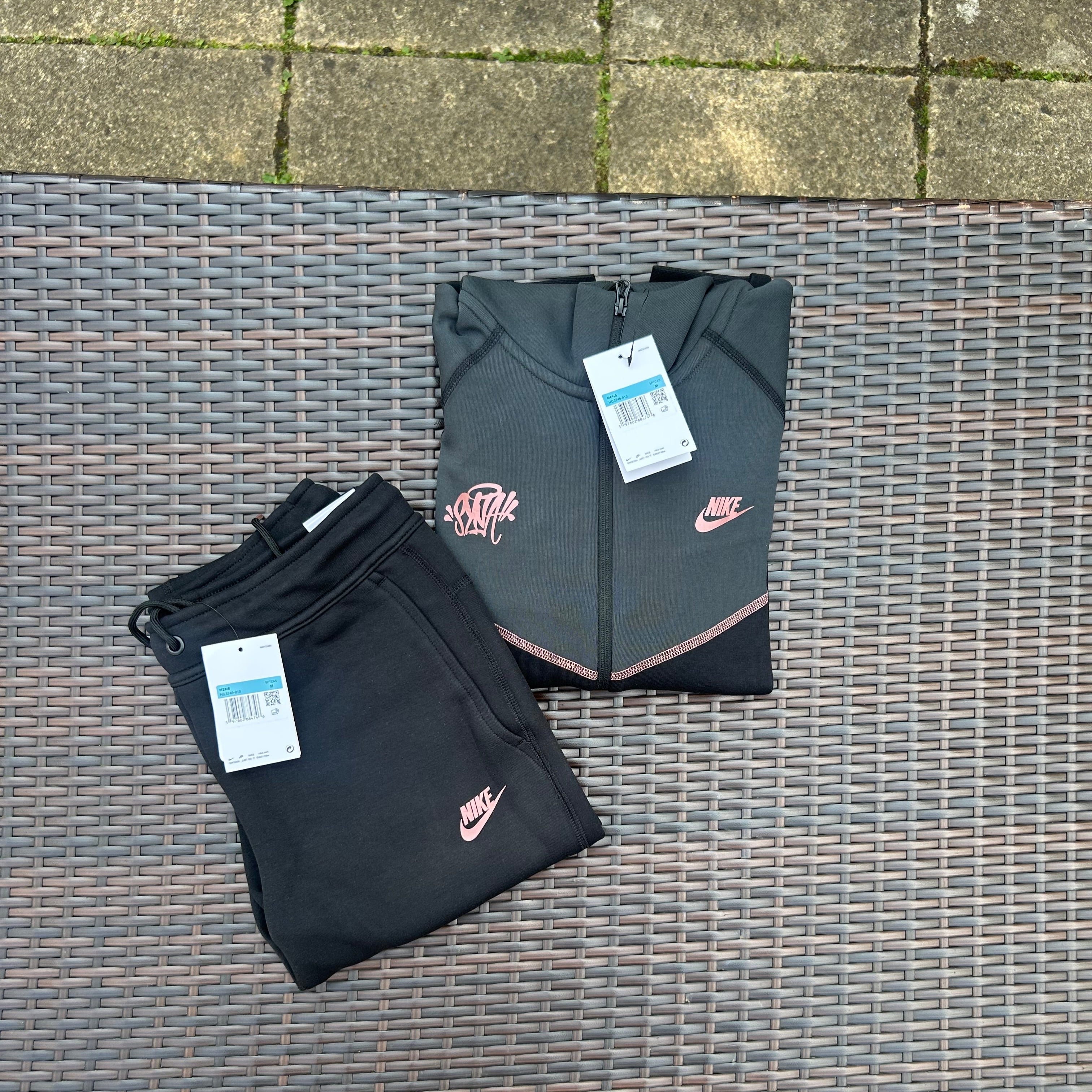 Nike x Syna World Sportswear Tech Fleece