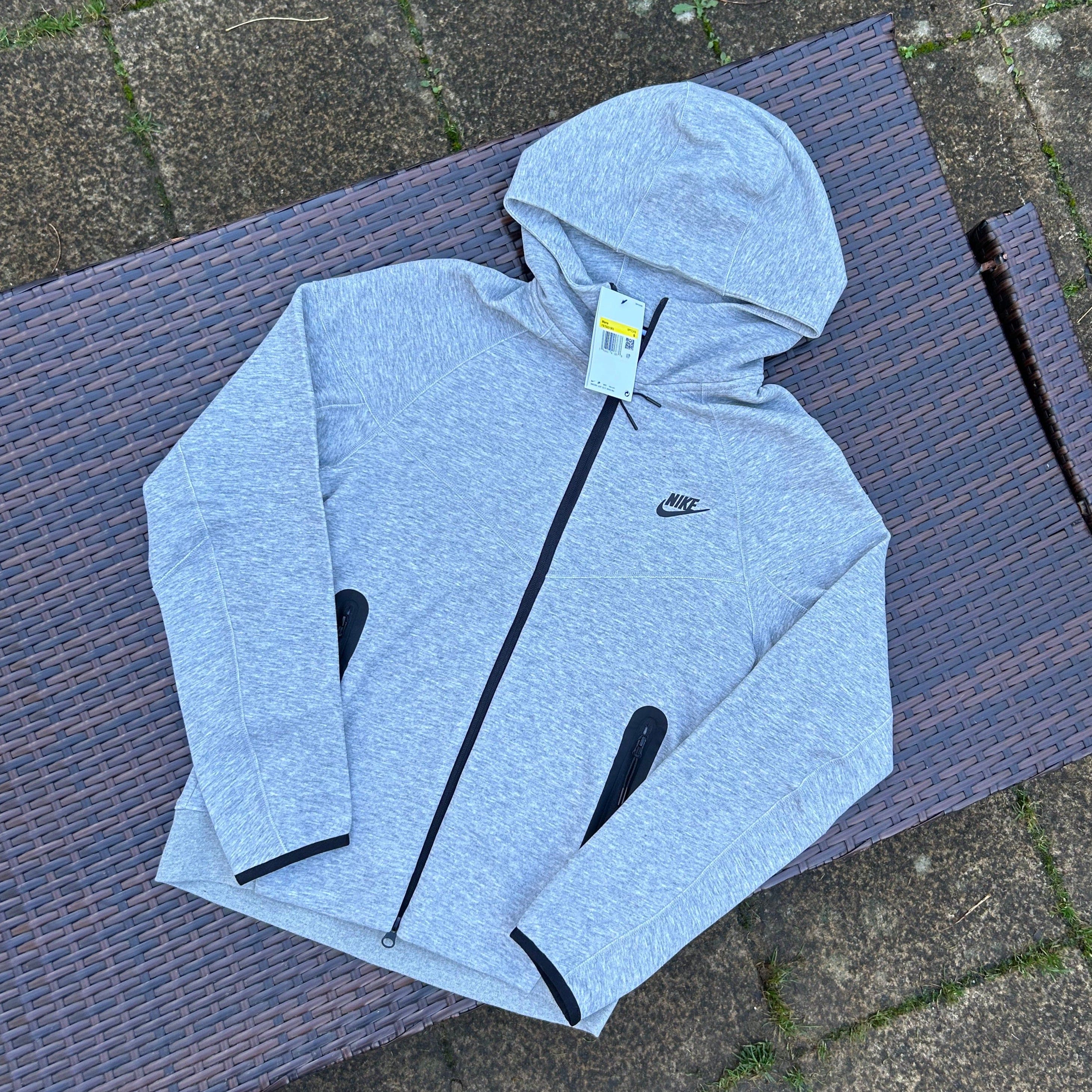 Nike Grey Sportswear Tech Fleece (2023 Season)