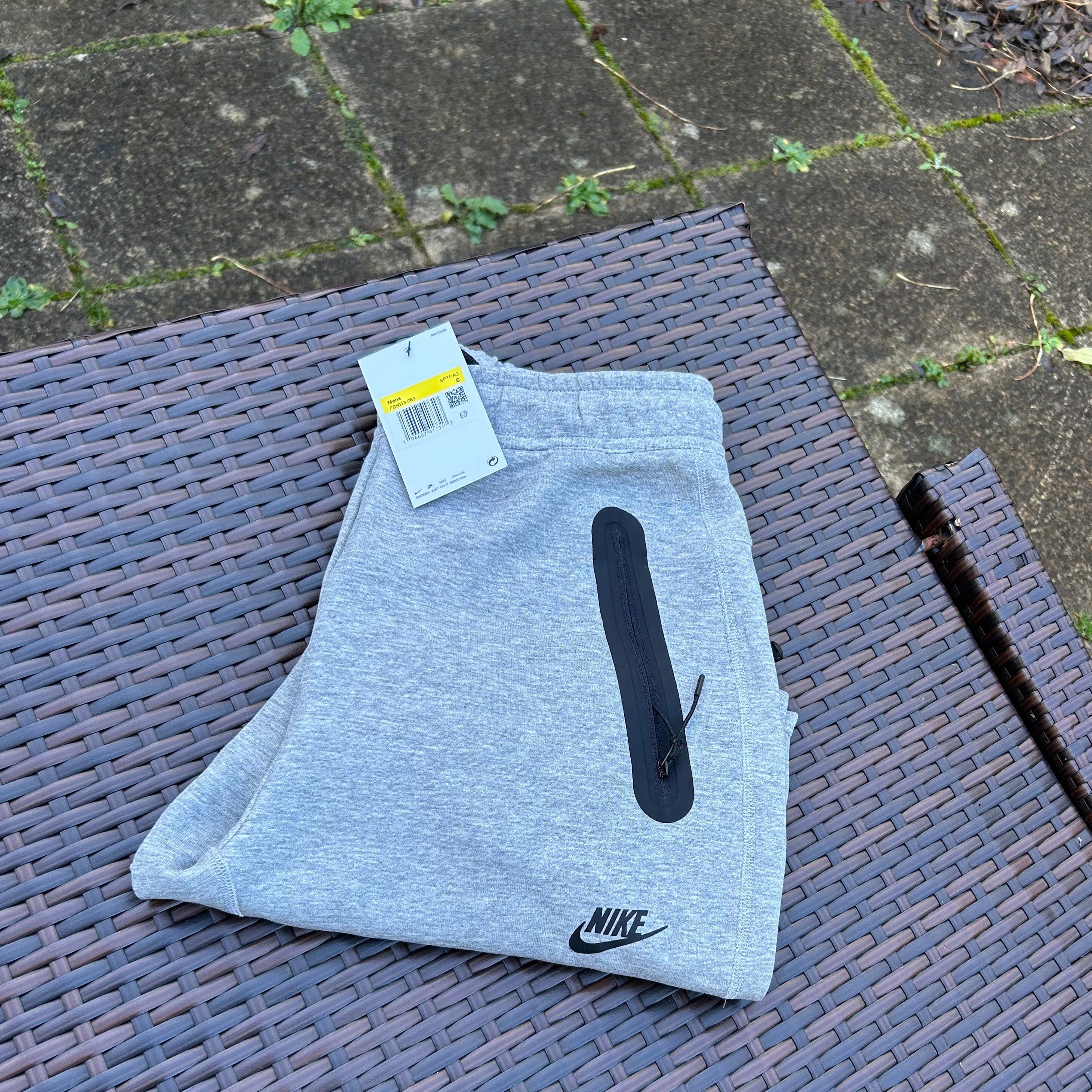 Nike Grey Sportswear Tech Fleece (2023 Season)