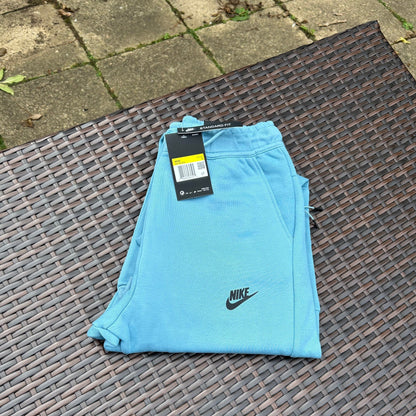 Nike "Baby Blue" Sportswear Tech Fleece (Old Season)