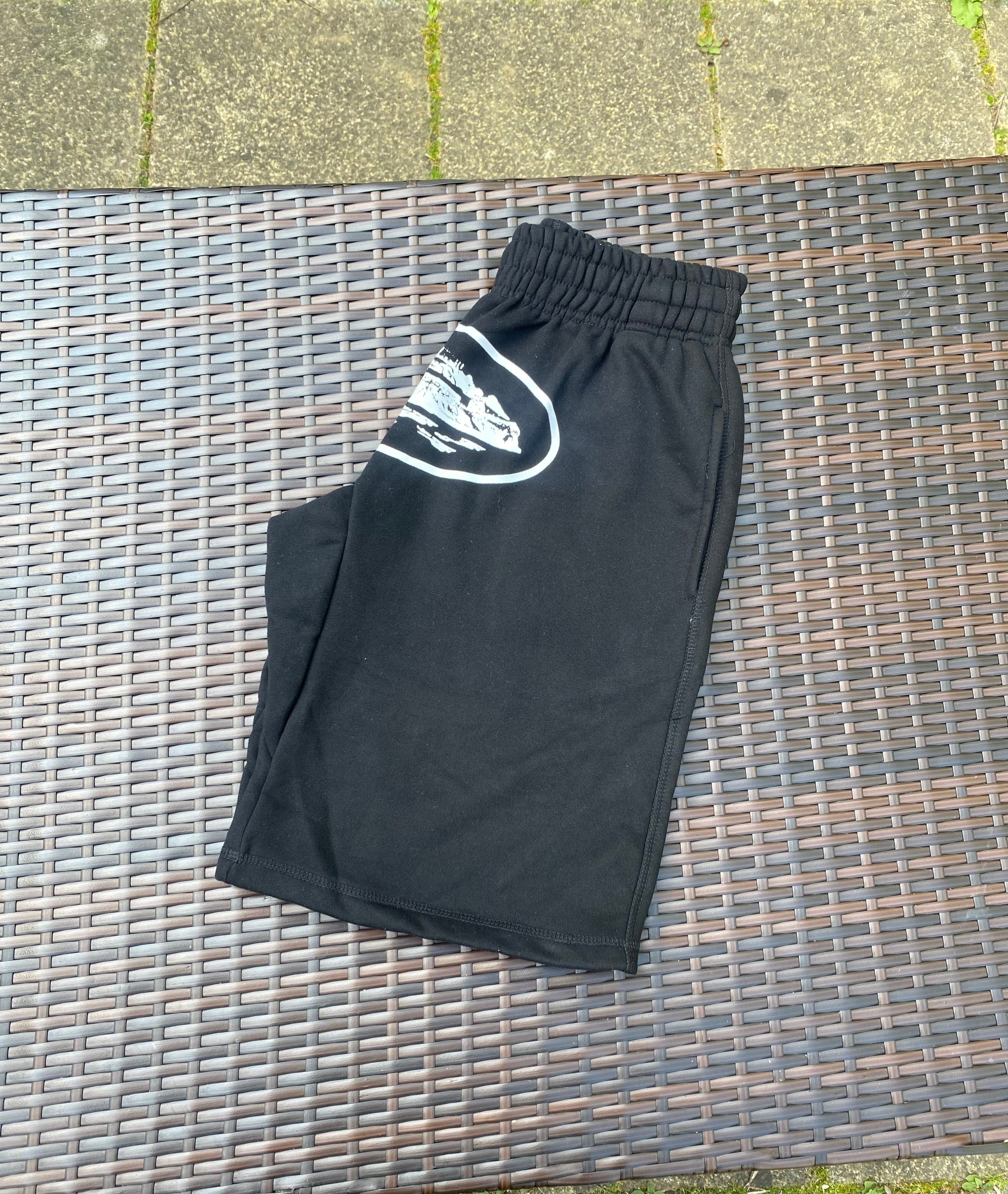 Corteiz Black/White "Alcatraz" Shorts