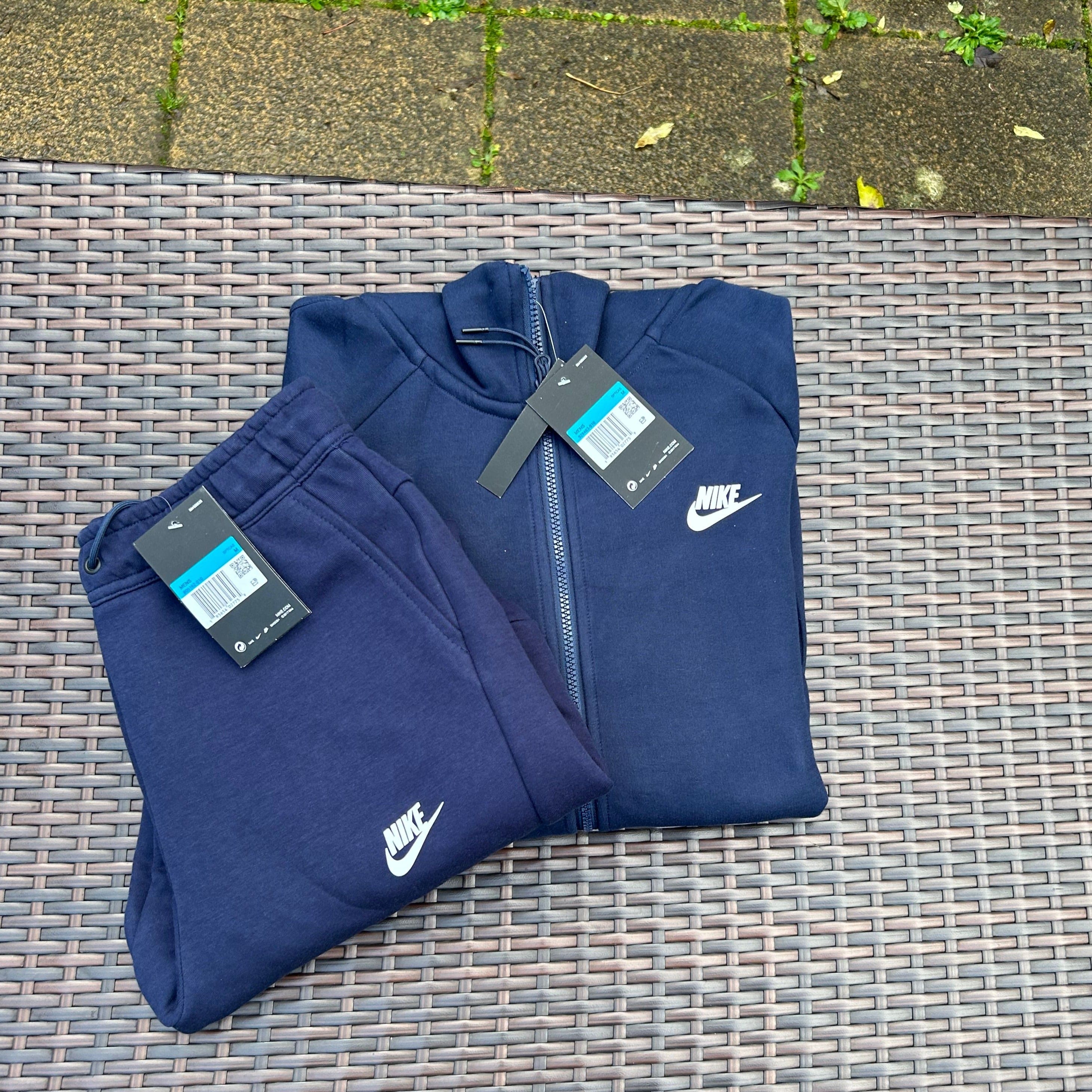 Nike tech tracksuit online dark blue