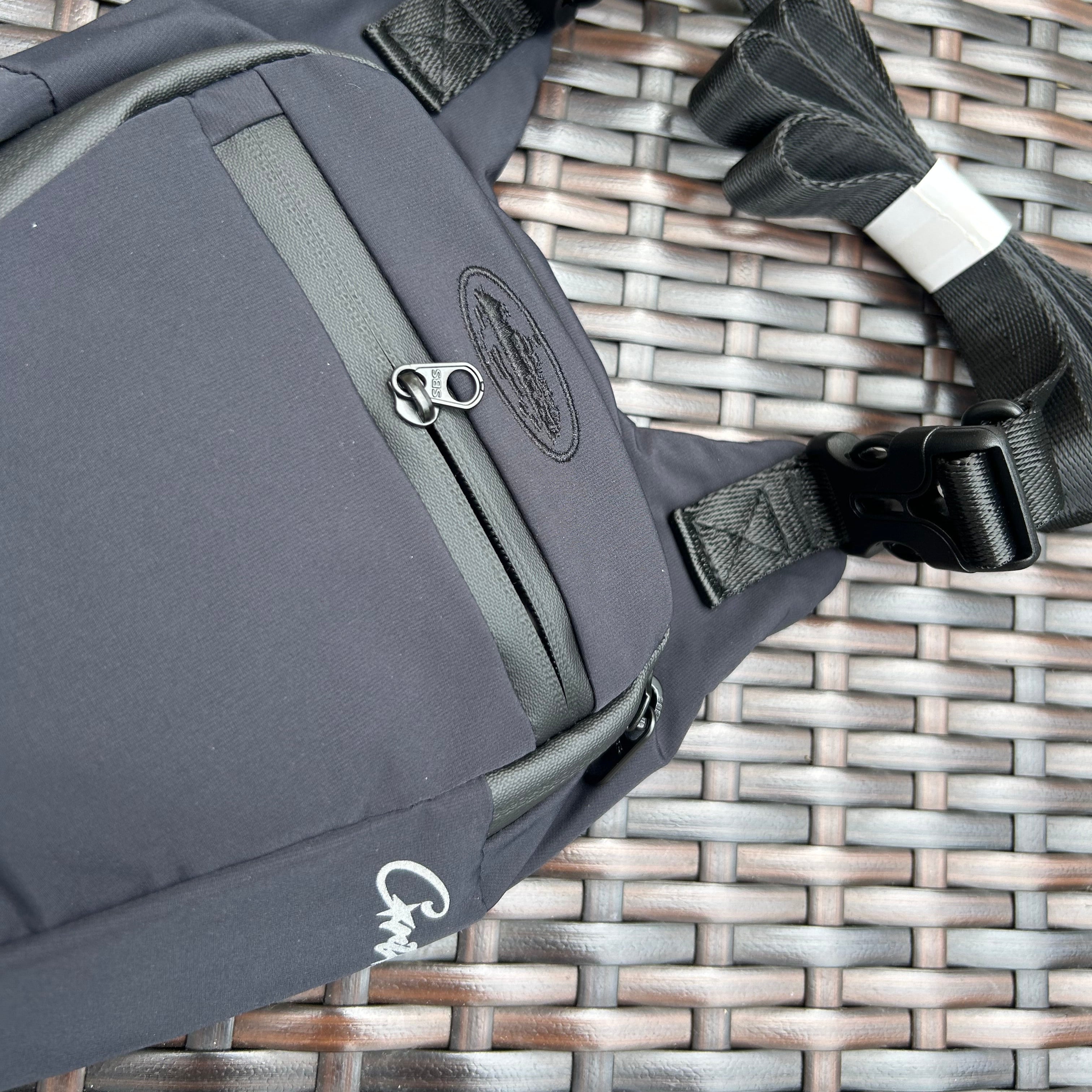 Corteiz Black Elitework Sling Bag