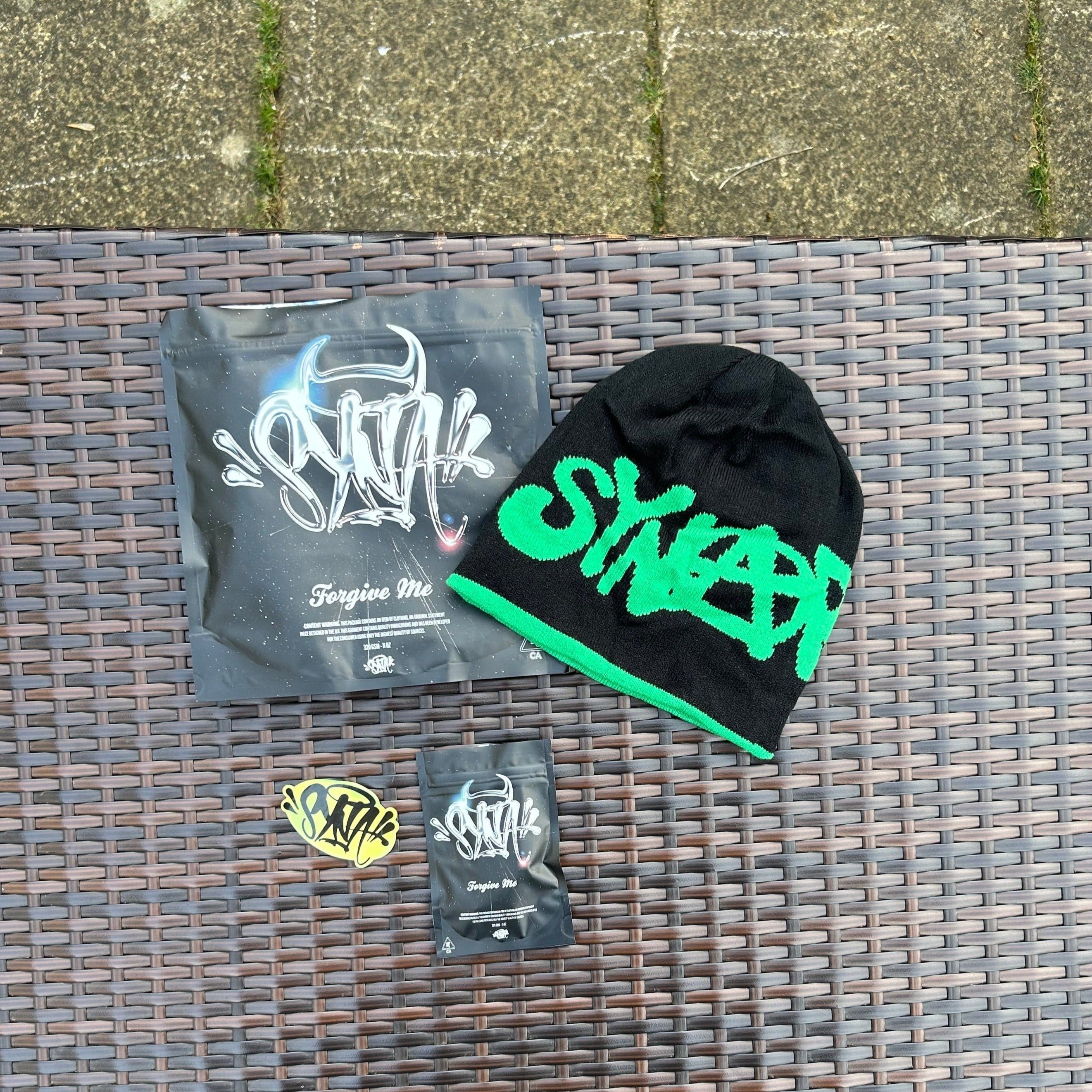 Syna World Black/Green “Synarchy” Reversible Beanie