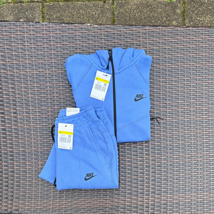 Nike Blue Sportswear Tech Fleece (2023 Season)