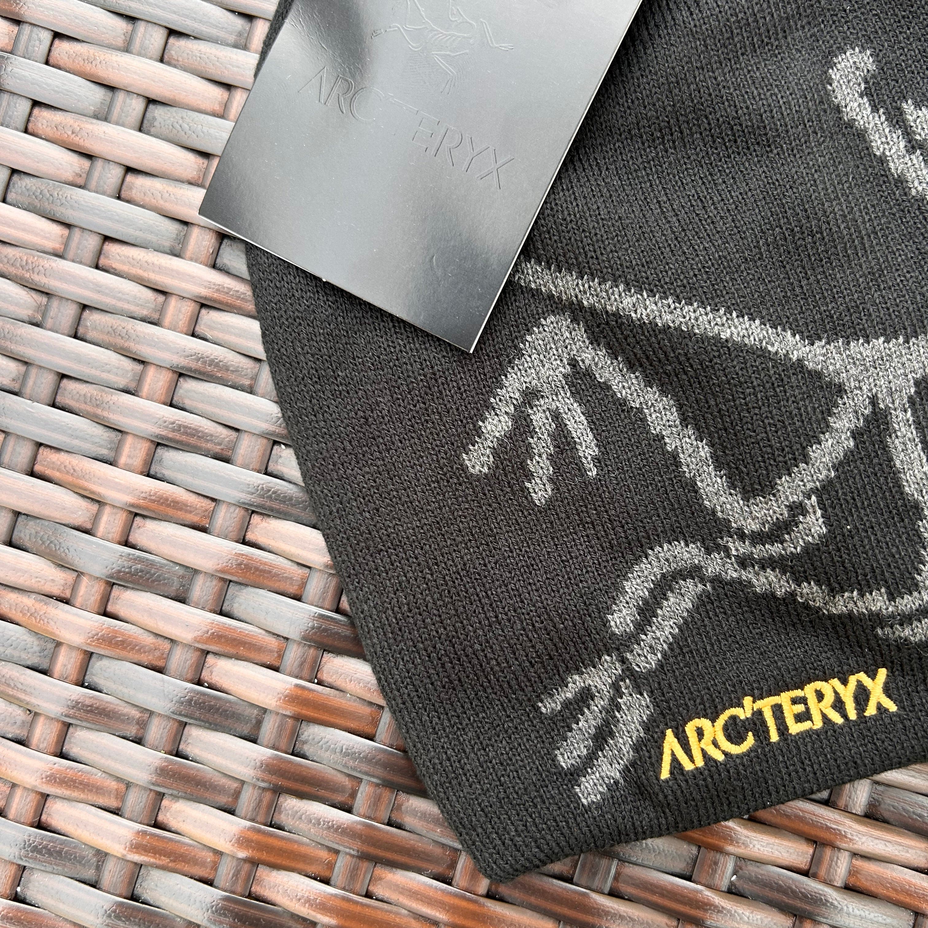 Arcteryx Black/Grey Bird Beanie