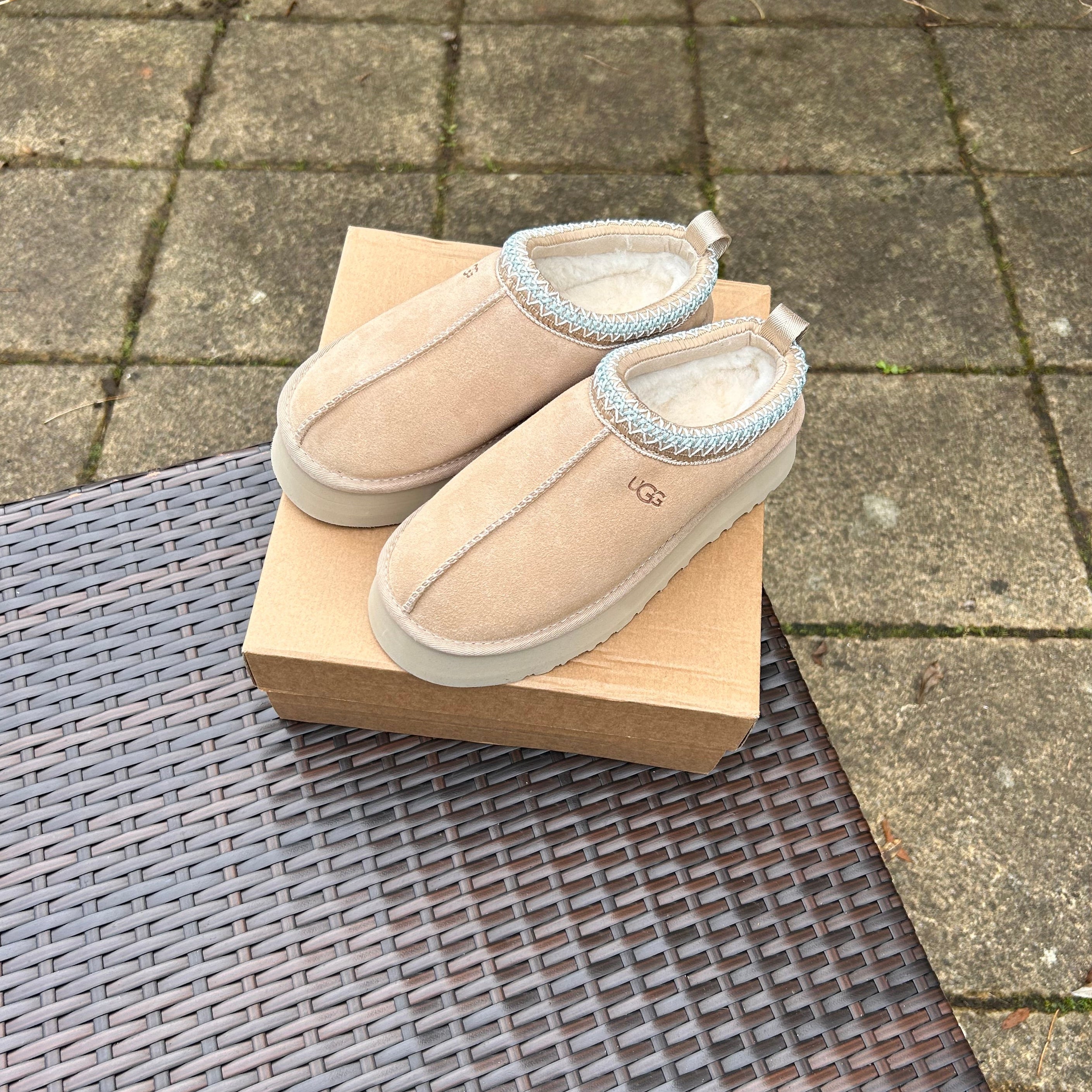 Ugg Women's 'Light Blue/Beige' High Platform Slippers