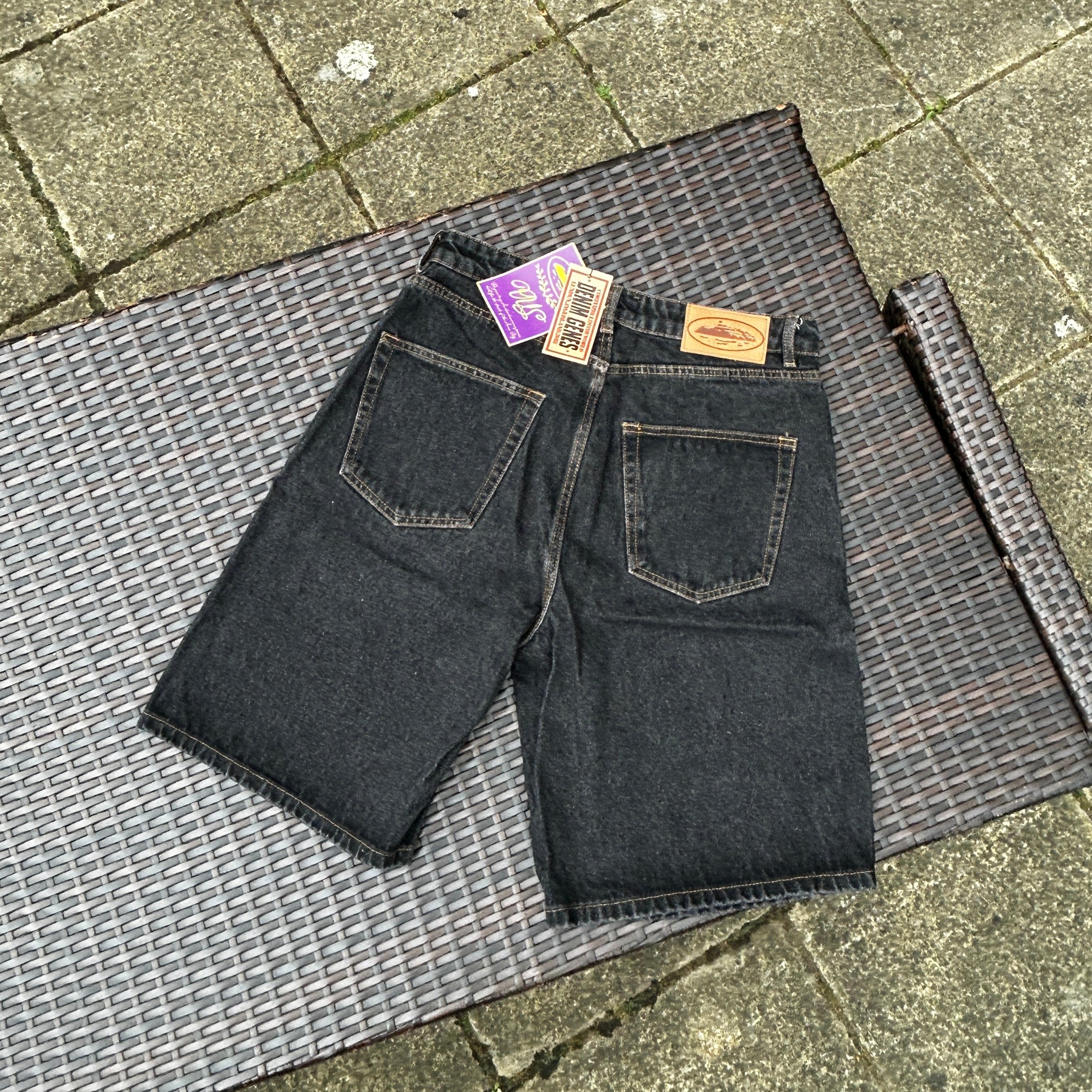 Corteiz Black/White Alcatraz Denim Shorts