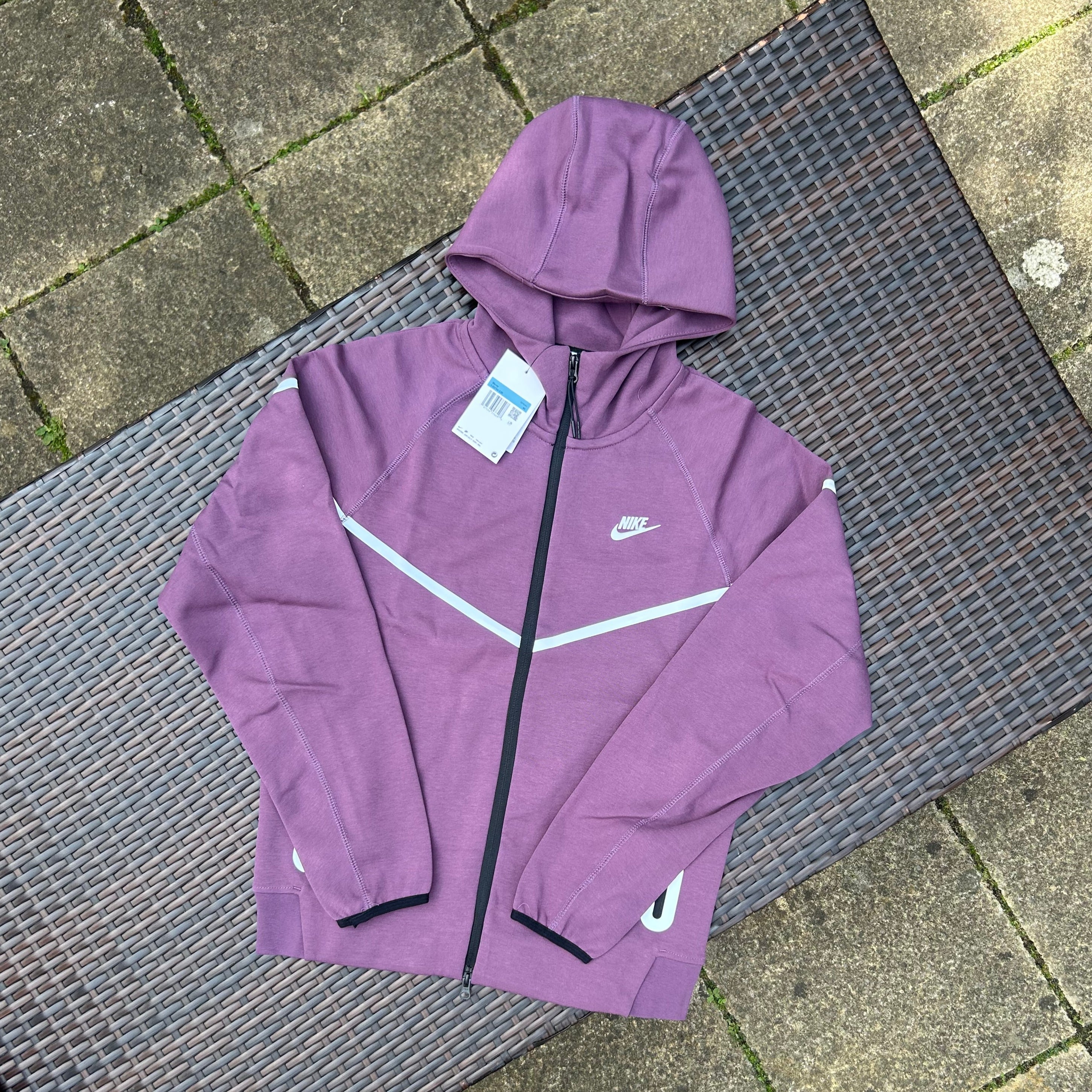 Nike Purple Sportswear Tech Fleece (2024 Season)
