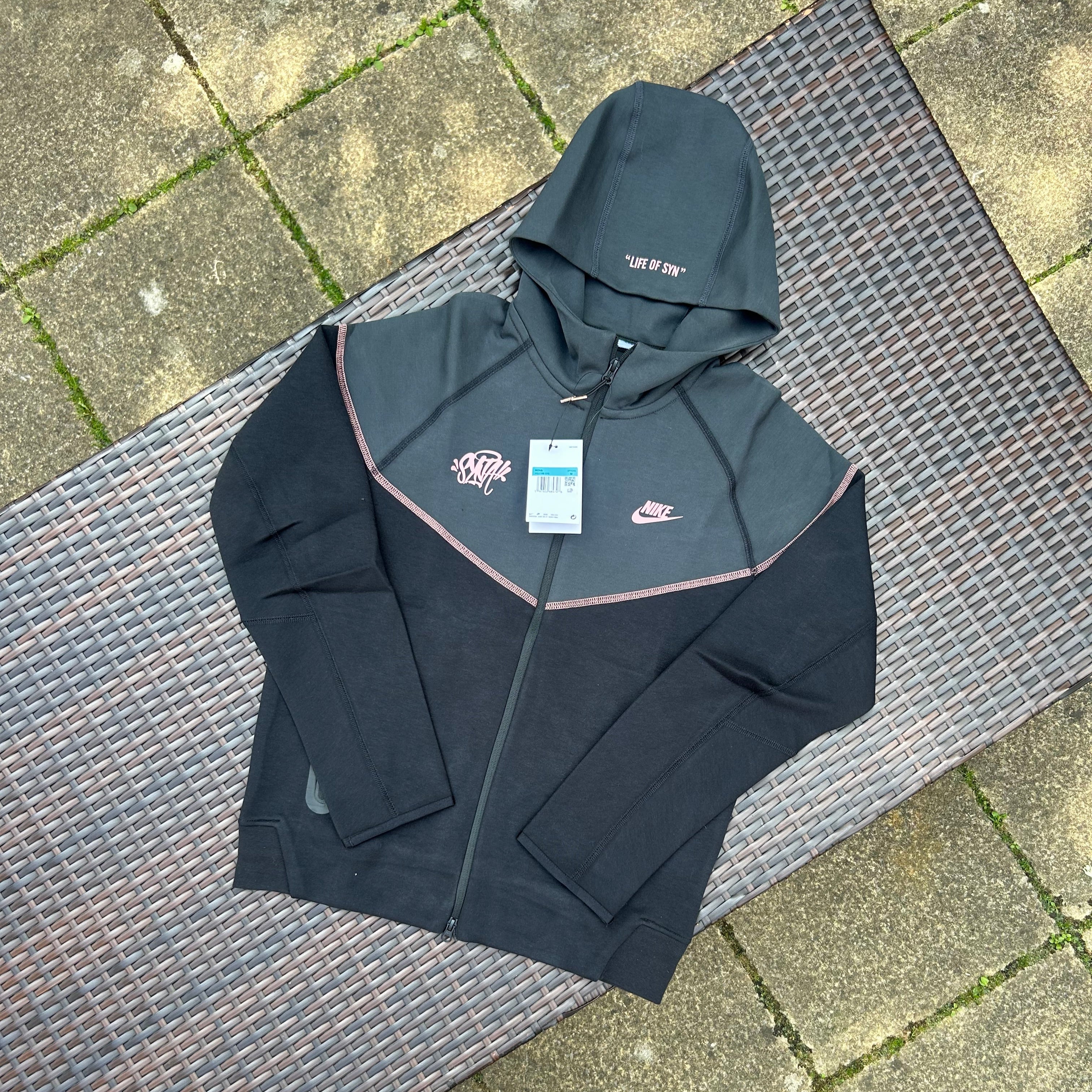 Nike x Syna World Sportswear Tech Fleece