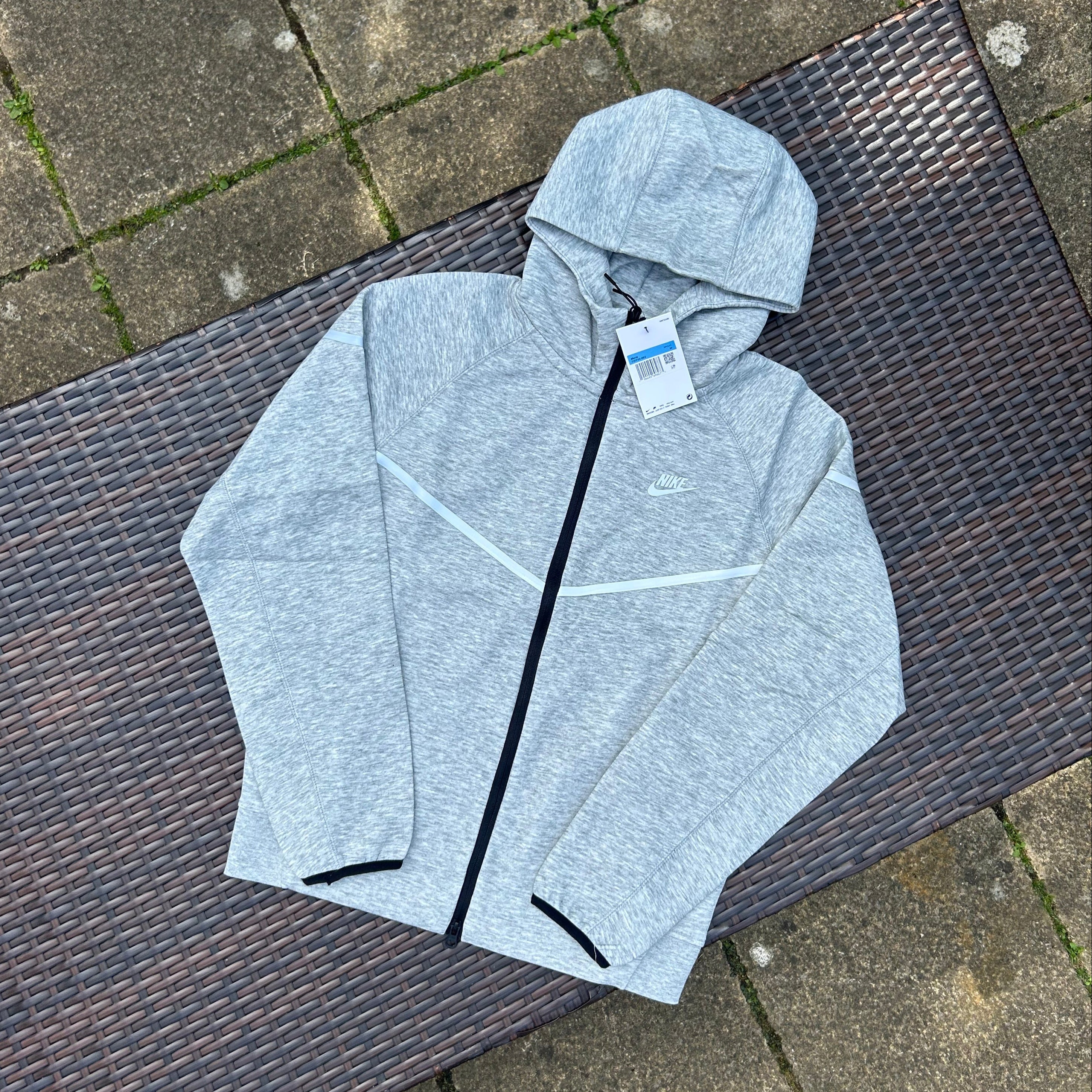Nike Grey Sportswear Tech Fleece (2024 Season)