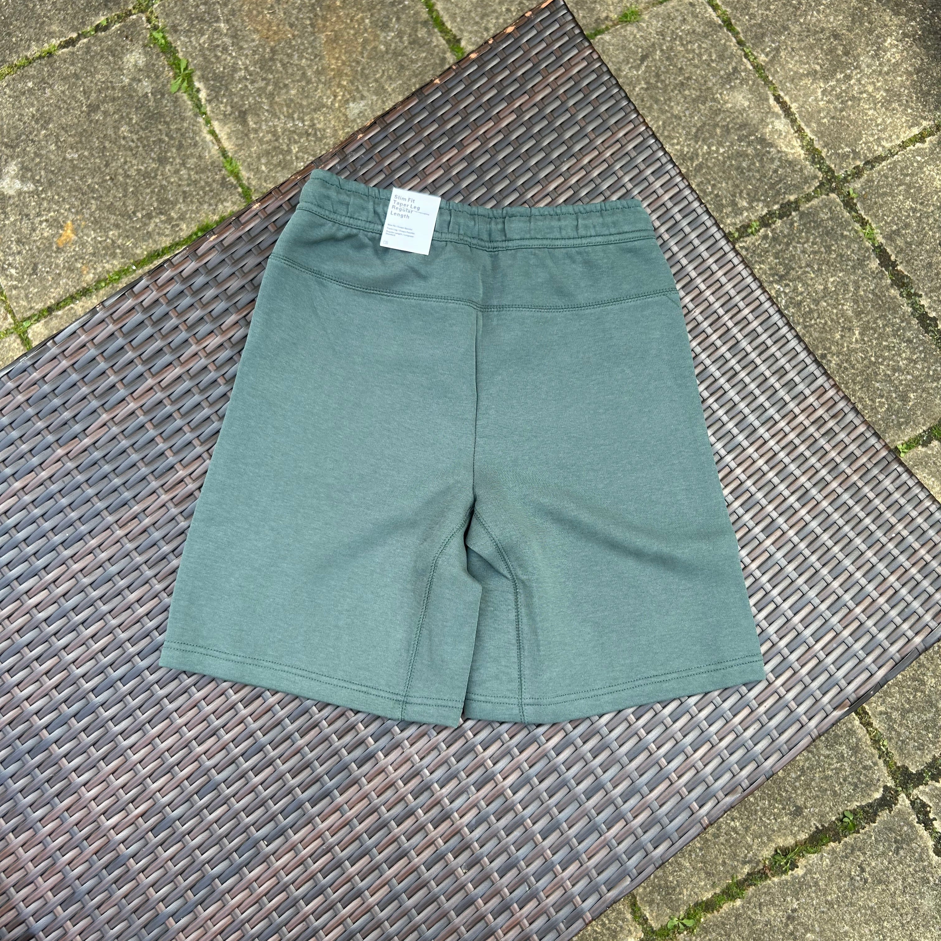 Nike Green Sportswear Tech Fleece Shorts (2024 Season)
