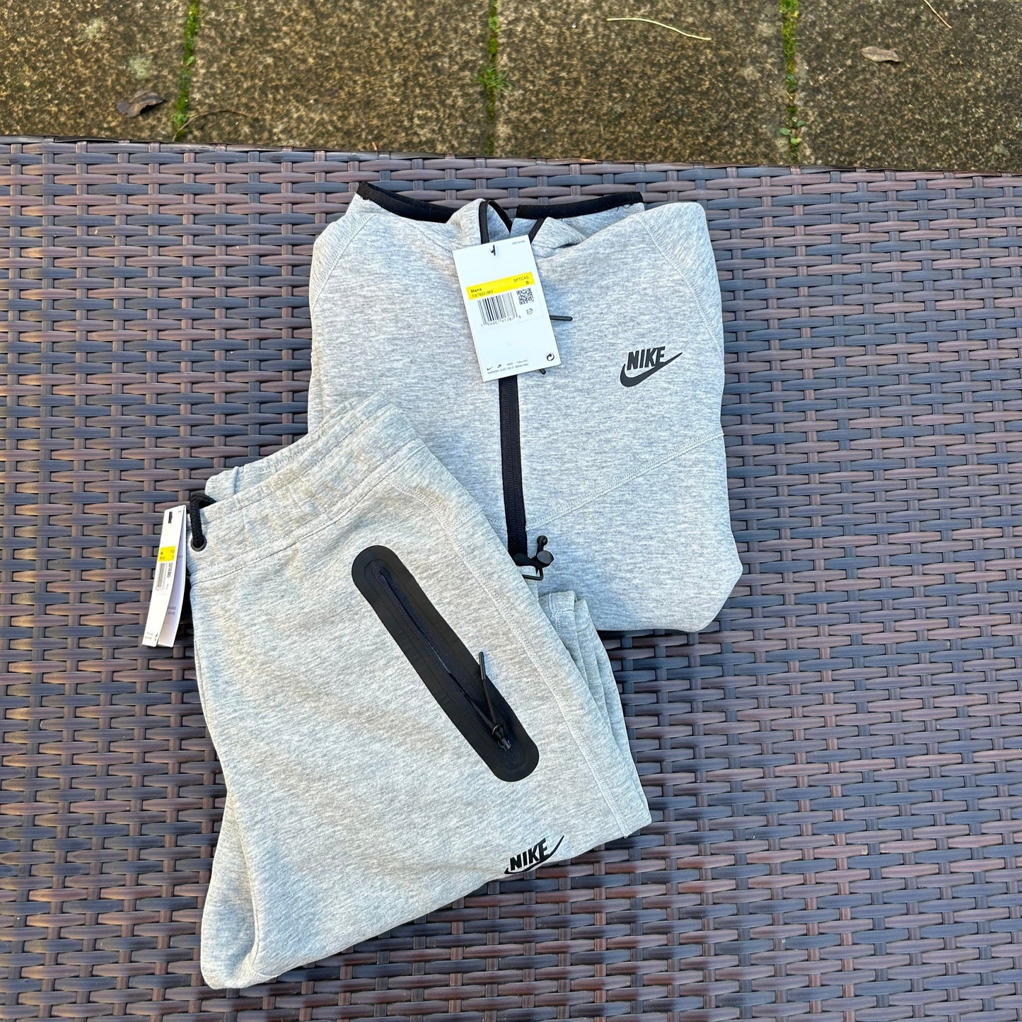 Nike Grey Sportswear Tech Fleece (2023 Season)