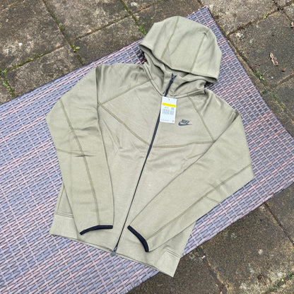 Nike Olive Green Sportswear Tech Fleece (2023 Season)