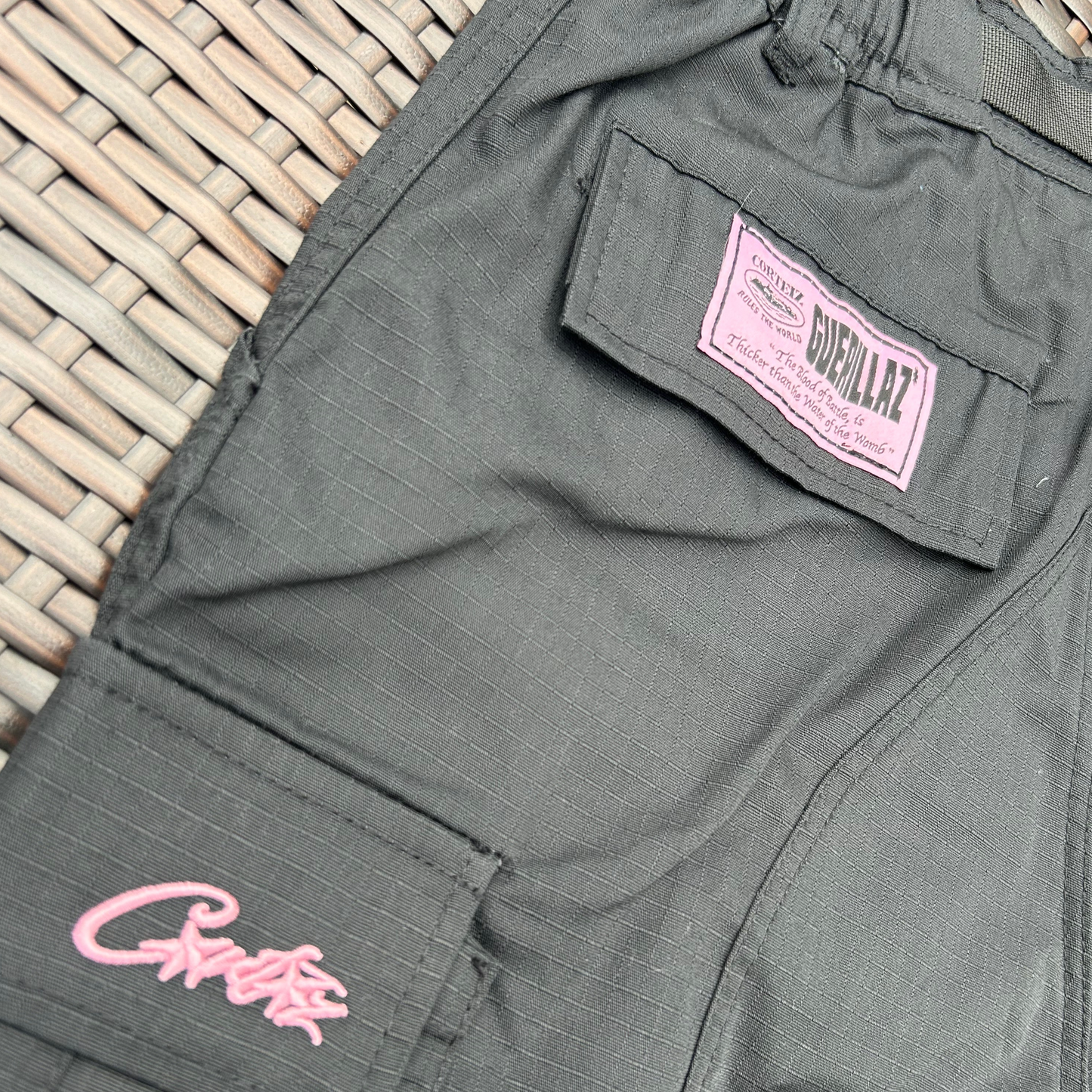 Corteiz Black/Pink Guerilla Cargos